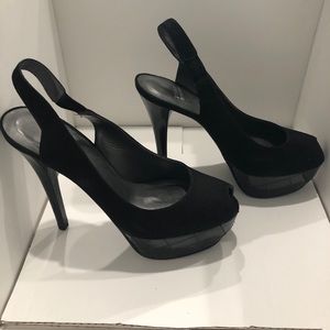 Blk/ peep toe high sandal